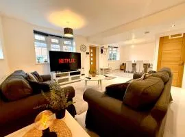 Beautiful 5 bedroom house in central london