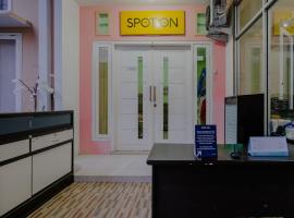 OYO Life 2417 Melati Residence, hotel em Blitar