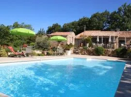 Le Hameau Fleur de Pierres , Chambre , Gite et Table d'Hôtes、Mursのゲストハウス