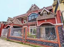 OYO Life 92546 Kost Merah Bojongsoang Syariah