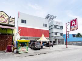 Super OYO 360 Mangaan Residence, hotel v destinaci Medan