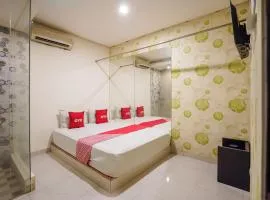 Super OYO Capital O 92633 Spring Hotel Gubeng