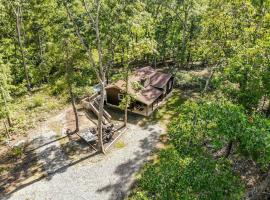 Cozy Cabin - Hot Tub - State Park - Near Lake, hotel v destinaci Appomattox