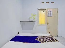 OYO Life 92921 Omaya Kost Syariah