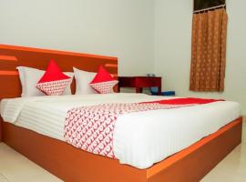 OYO Life 189 AA Residence Syariah, hotel in Sukarami