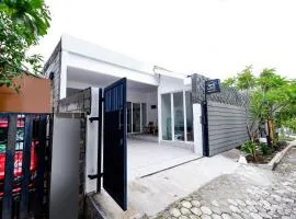 OYO Life 2491 Omah Puspa