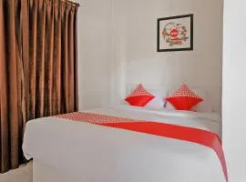 Super OYO 1376 Kina Family Residence Syariah
