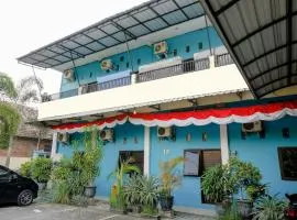 OYO 1784 Hj. Aniek Residence