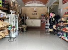 Hotel O Batodupi Guesthouse Syariah Near Buttu Kasambi