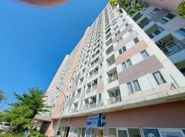 OYO Life 93106 Apartement Grand Sentraland By Andi