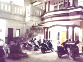 OYO Life 93160 Kost Jenny Karawang