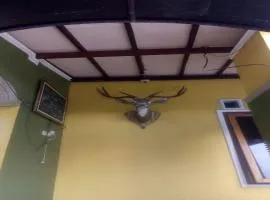 OYO Life 90646 Villa Karsinem Pasuruan