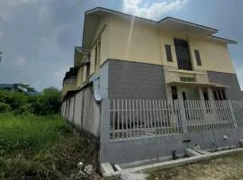 Hotel O Lona Guest House SyariahNearScience Park Universitas Riau