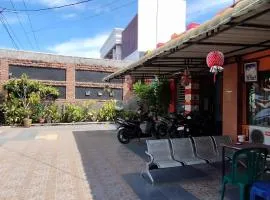 OYO 94157 '38 Residence