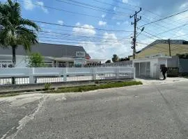 OYO 93849 Kng Homestay Syariah