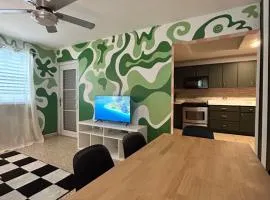 Yunque Retro Stay