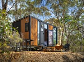 Eucalypt Escape by Tiny Away, hotel v destinaci Coimadai