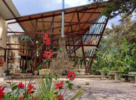 Ecoterra Inka Lodge, hotel in Quillabamba