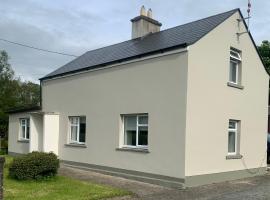 Kivvy Cottage, hotel v destinaci Carrigallen