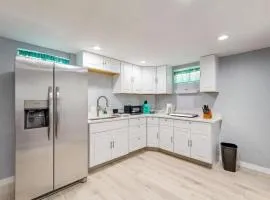 Cozy Lower Affordable Apartment great for families