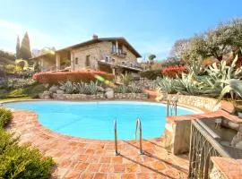 Cascina Crocelle with Lake View and Shared Pool