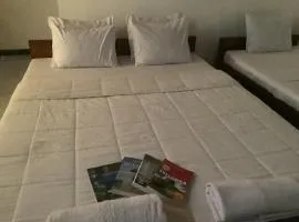 Lion Den Airport Transit Hotel, by Lion Voyages Private Limited, Free Airport Pickup & Drop, Free Wi-Fi , Excellent Customer Service