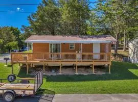 Luxury 2BR Model Home with Mountain Views