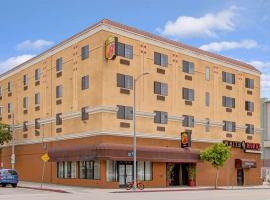 Super 8 by Wyndham Hollywood/LA Area, hotel v Los Angeles