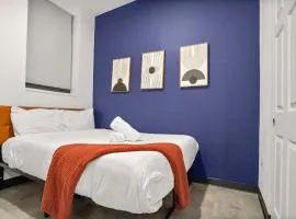 CozySuites Stunning 1BR in Downtown Pitts #9
