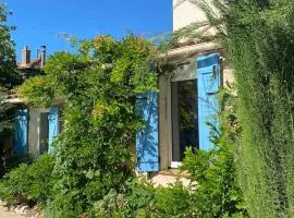 une pépite ZEN et COSY, parking jardin, idéal pour se ressourcer au calme