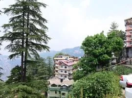 Krishna Hill Stay Near Mall Road