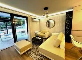Stylish flat 1BR with terrace, park & pool