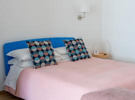 The Garden, отель в городе Пульсано