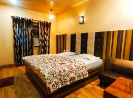 Revoli Inn Hotel JUST 5 MIN FROM GOLDEN TEMPLE โรงแรมในอัมริตสา