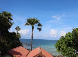 Clara's Beach Inn, hotel di Trincomalee