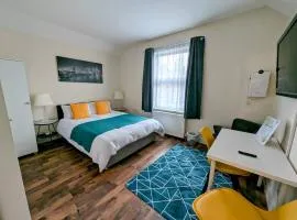 King En suite Room Near Heathrow Airport