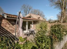 Overnachting Vanjewelste - Rustig Tiny House in het groen