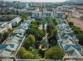 Royal Park Apartments Resort by Sea N Rent