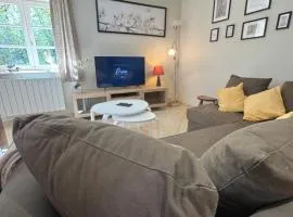 Le Moulin , Cinema , Terrain Tennis