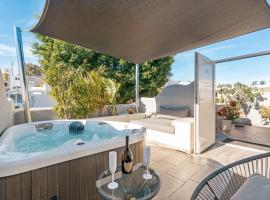 Oasis Suites Fira