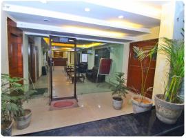 Hotel Hanuwant Palace, hotel cerca de Aeropuerto internacional de Delhi - DEL, Nueva Delhi