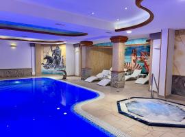 Trofana Wellness & SPA, mullivanniga hotell sihtkohas Międzyzdroje
