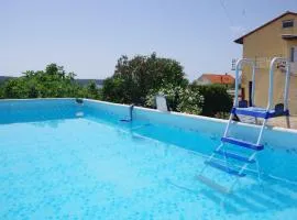 Serene Barbat Escape with Just Minutes from the Beach