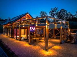 Jeżowa Woda Ośrodek Wypoczynkowy Palmiarnia i SPA, hotel di Przyszowa