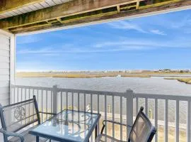 Bay Breeze --- 38875 Madison Ave Unit #1 Lighthouse Cove