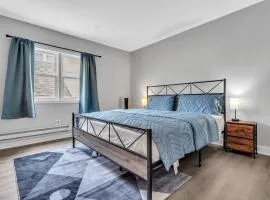 Next to Beach and Waterpark with Free Parking!