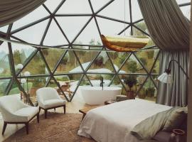 KUUL STAY - luxury domes, hotel v destinaci Virtsu