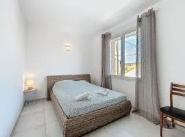 Spacious cocoon in Narbonne - with sea view