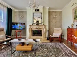 Apartament Pers - apartament na wyłączność, klimatyzacja, kominek, free parking,