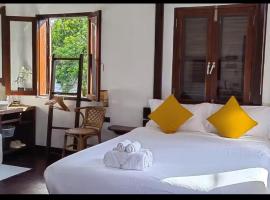 ancient, ξενοδοχείο σε Luang Prabang